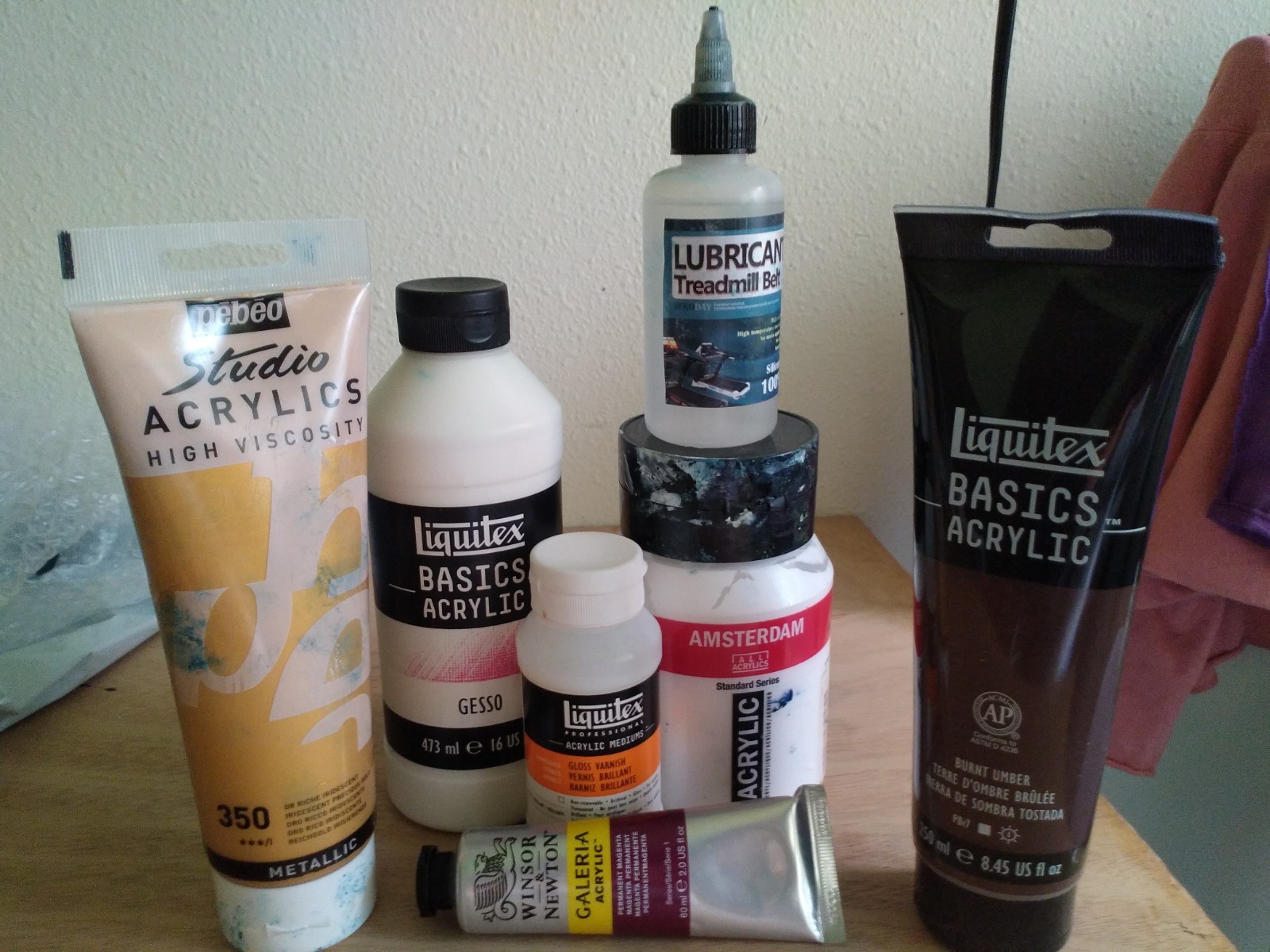 Set of 5 Acrylic Paints, Gloss Varnish + FREE Lubricant